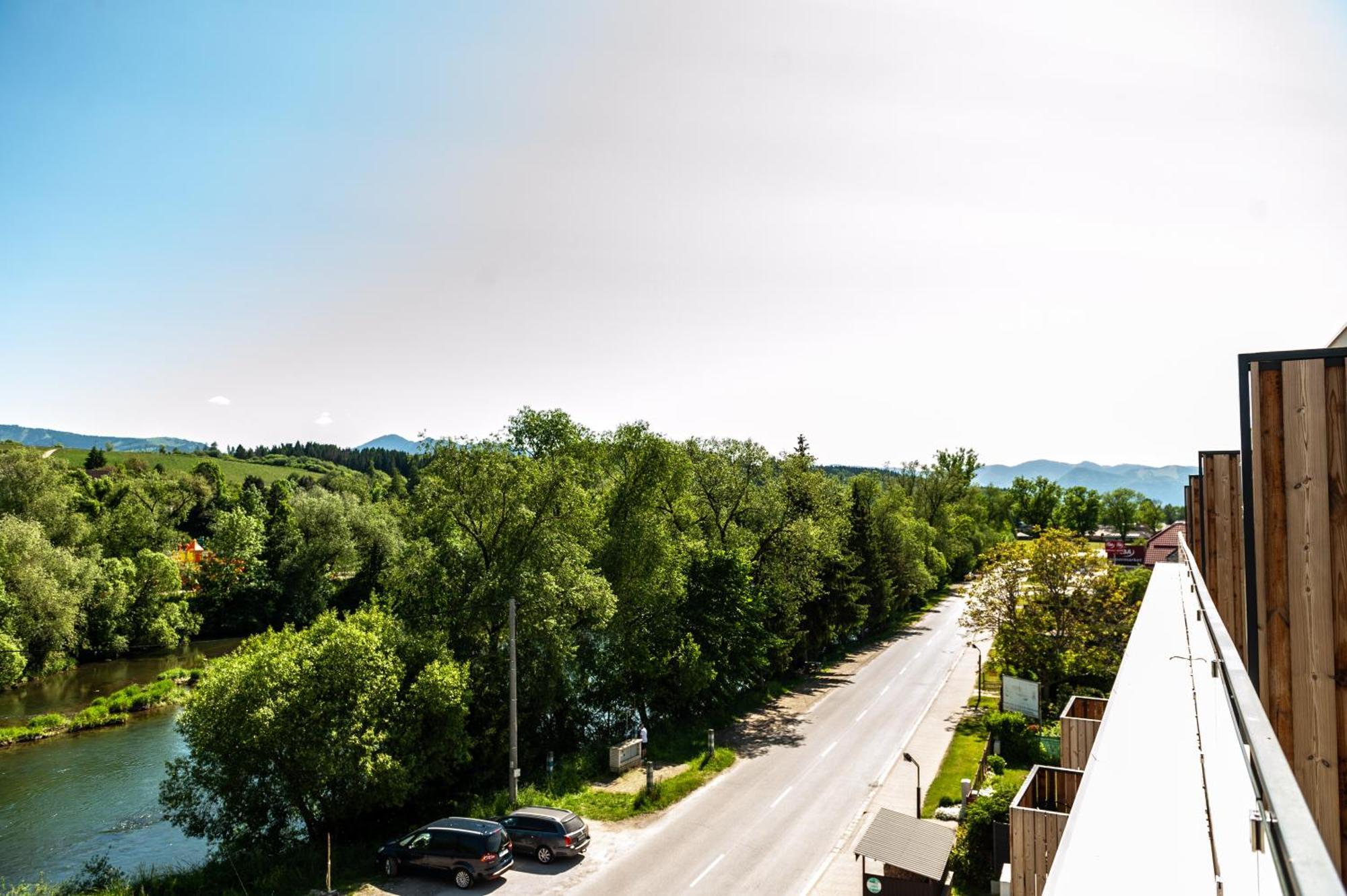 Apartmany Besen Besenova Bagian luar foto