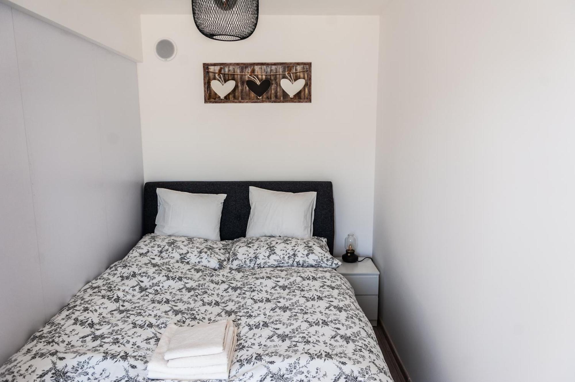 Apartmany Besen Besenova Bagian luar foto